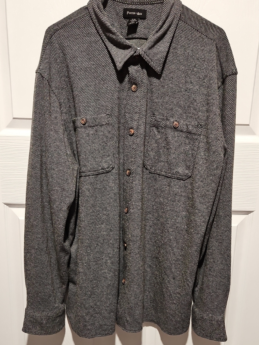 Men's Black Herringbone Button-Down Shacket